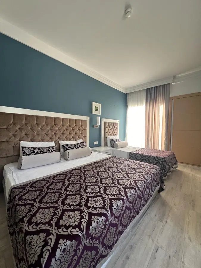 Kara Manzaralı Standart Oda