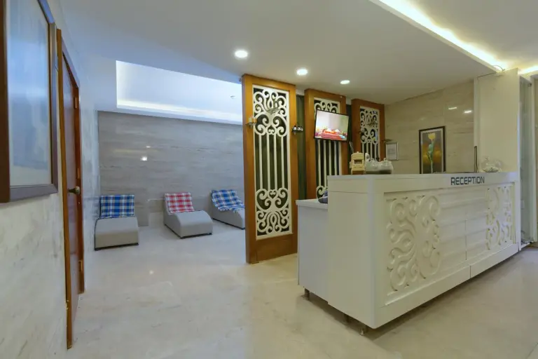 Spa &amp; Wellness (3/8)